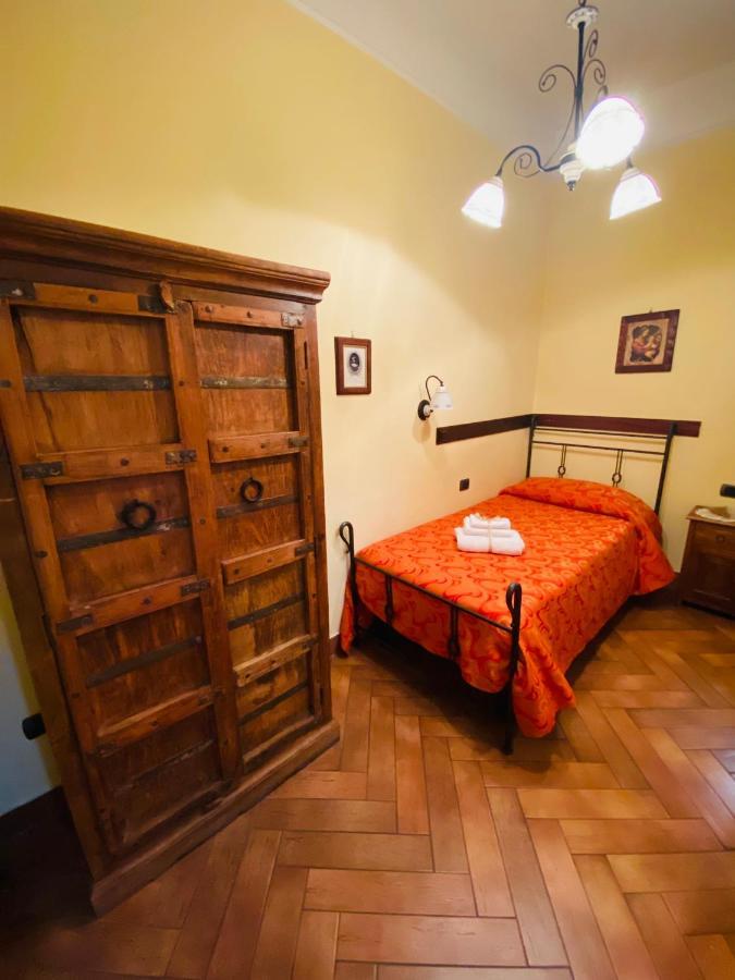 נאפולי B&B Conte Cavour מראה חיצוני תמונה