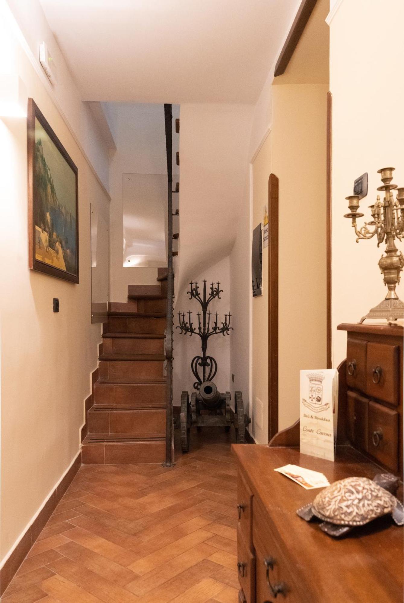 נאפולי B&B Conte Cavour מראה חיצוני תמונה