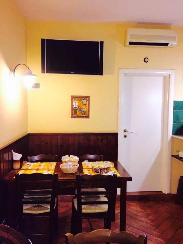 נאפולי B&B Conte Cavour מראה חיצוני תמונה