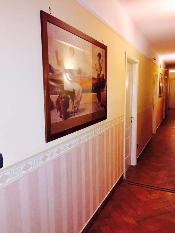 נאפולי B&B Conte Cavour מראה חיצוני תמונה