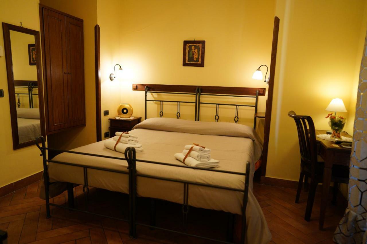 נאפולי B&B Conte Cavour מראה חיצוני תמונה