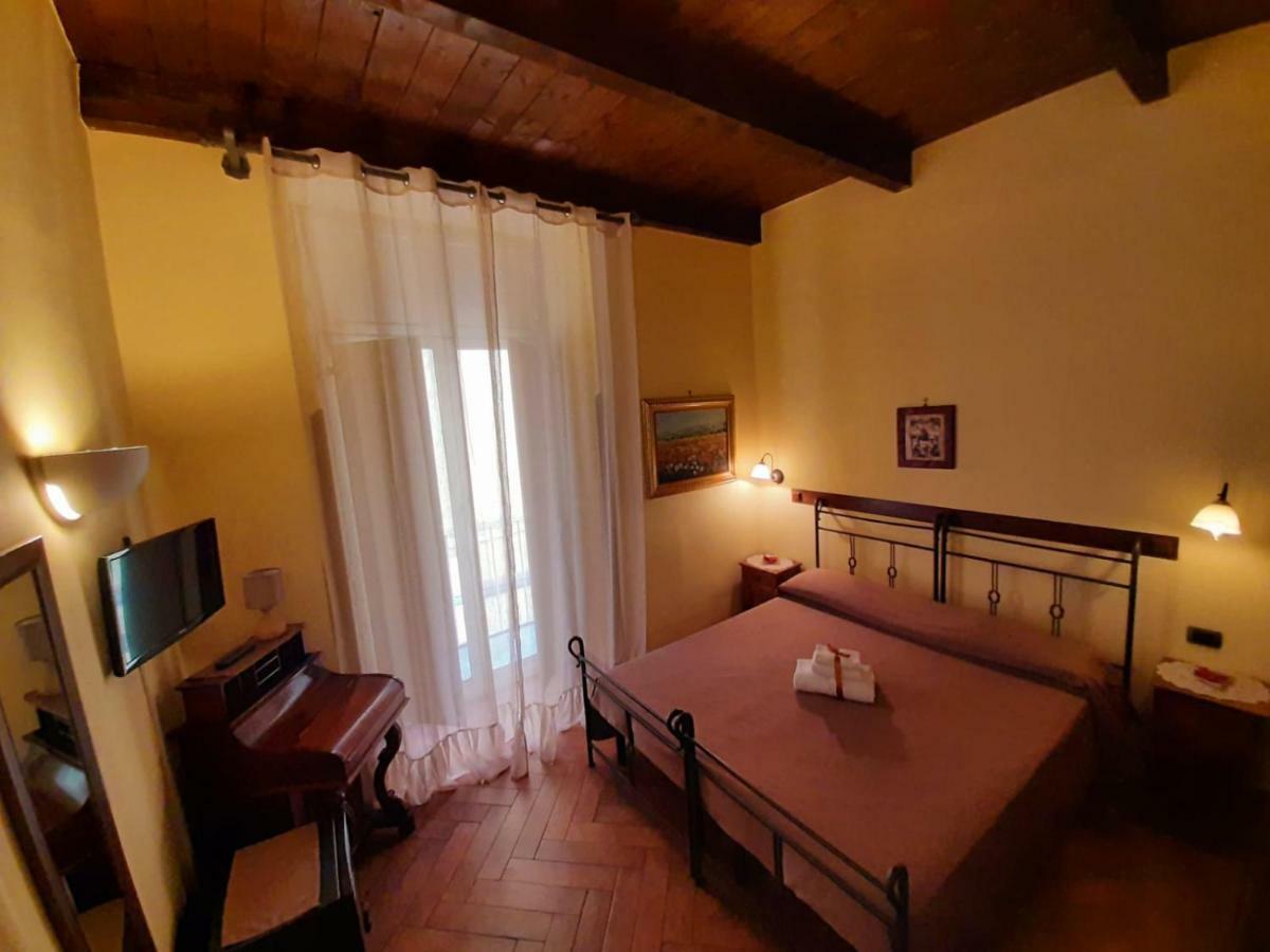 נאפולי B&B Conte Cavour מראה חיצוני תמונה