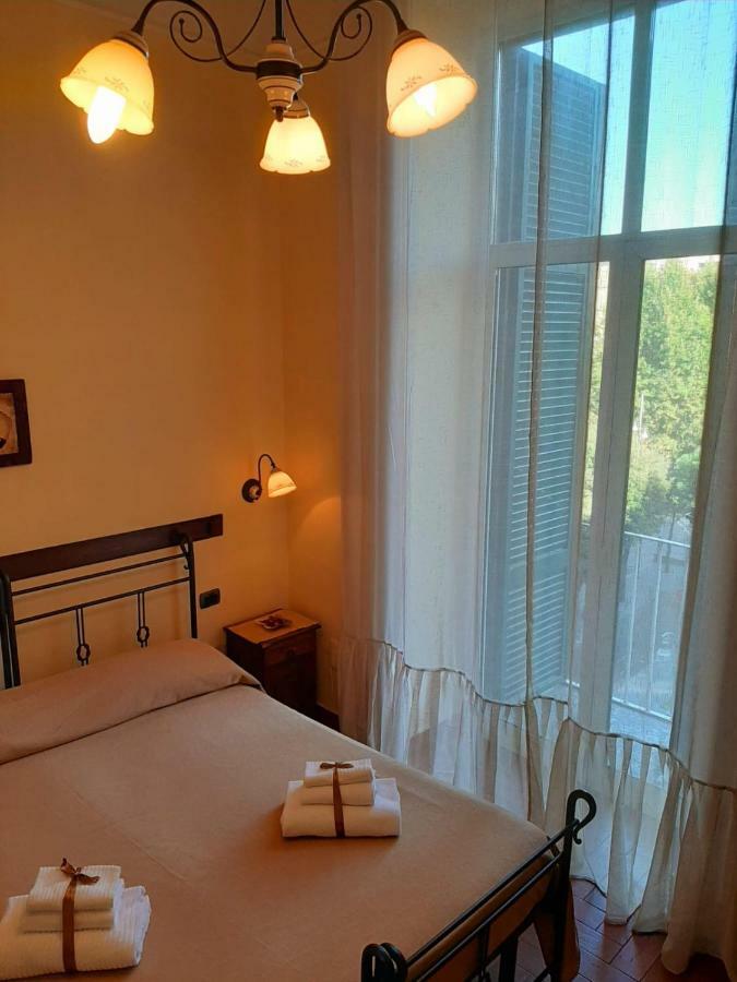 נאפולי B&B Conte Cavour מראה חיצוני תמונה